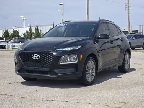 Used 2019 Hyundai Kona SEL FWD image 3