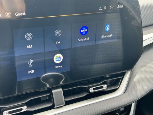 New 2026 Chevrolet Equinox LT w/ Midnight Edition FWD image 24