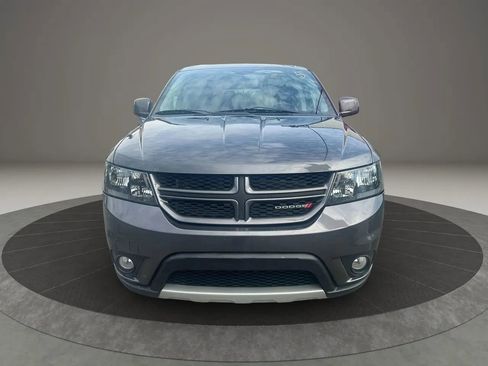 Used 2015 Dodge Journey R/T w/ Flexible Seating Group image 2