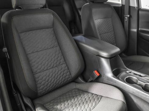 Used 2020 Chevrolet Equinox LT image 43