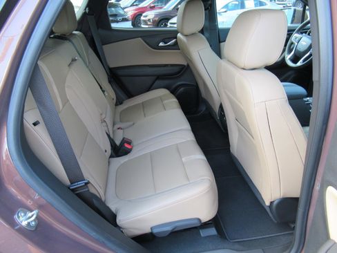 Used 2023 Chevrolet Blazer Premier w/ Driver Confidence II Package FWD image 34