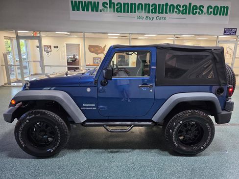 Used 2010 Jeep Wrangler Sport AWD/4WD image 11