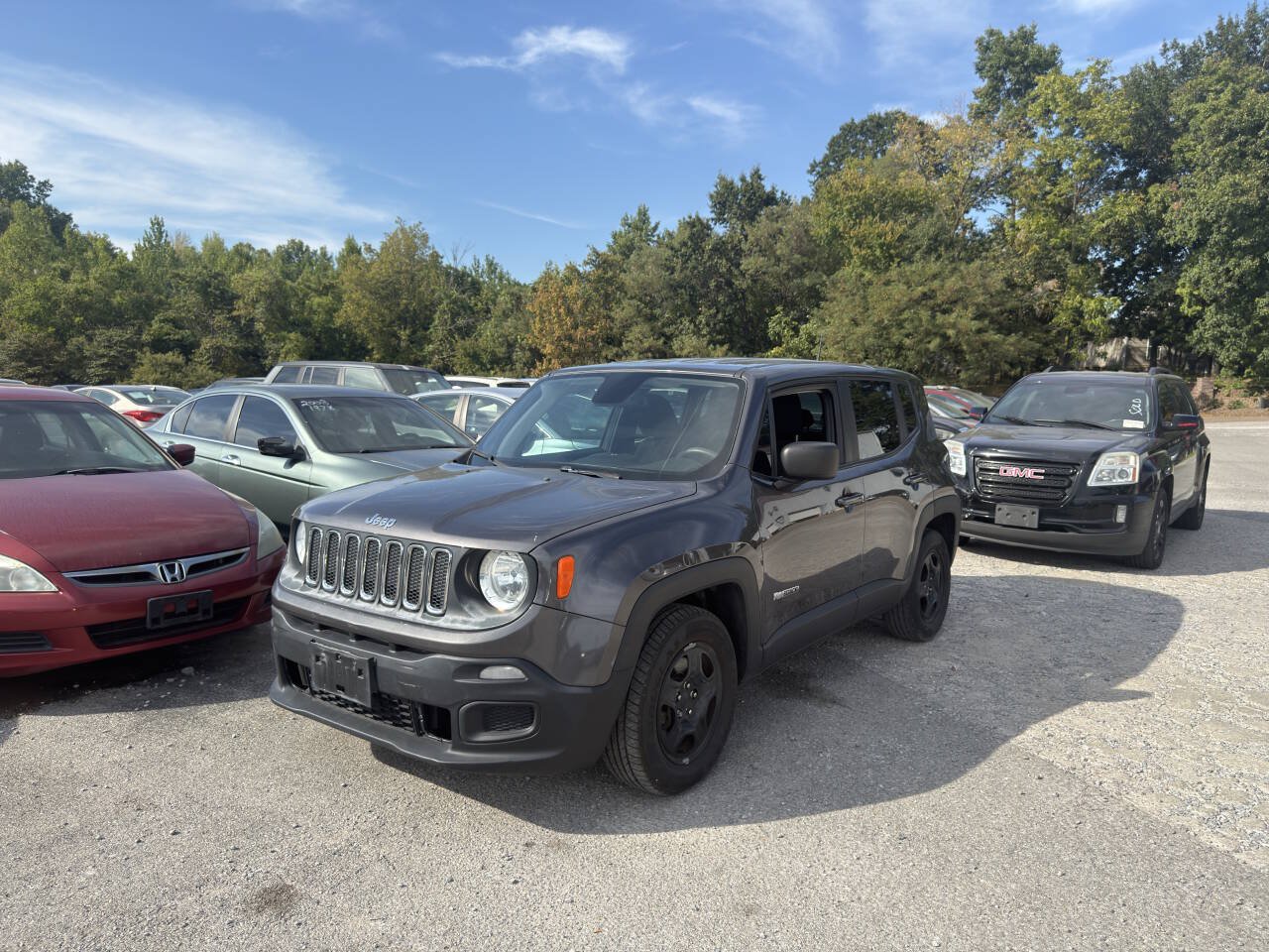 Used 2018 Jeep Renegade Sport w/ Power & Air Group FWD image 2