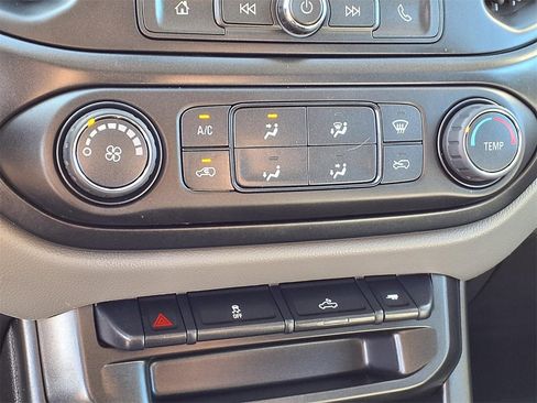 Used 2022 Chevrolet Colorado W/T w/ WT Convenience Package image 21