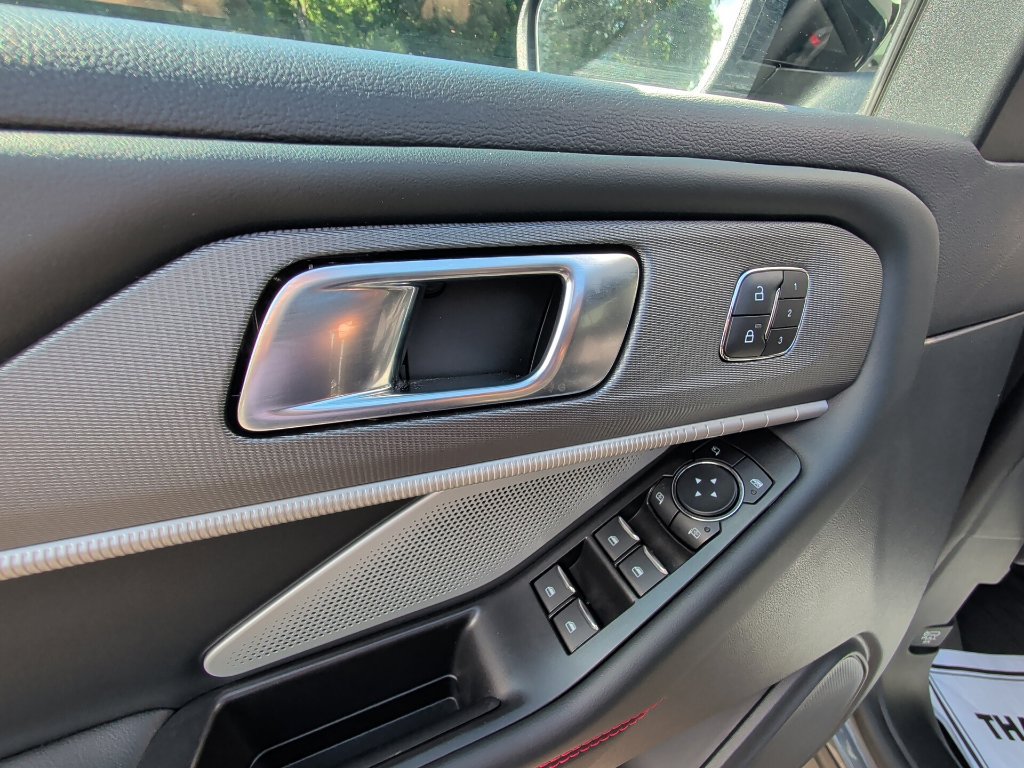 Used 2025 Ford Explorer ST w/ Sun And Sound Package AWD/4WD image 12
