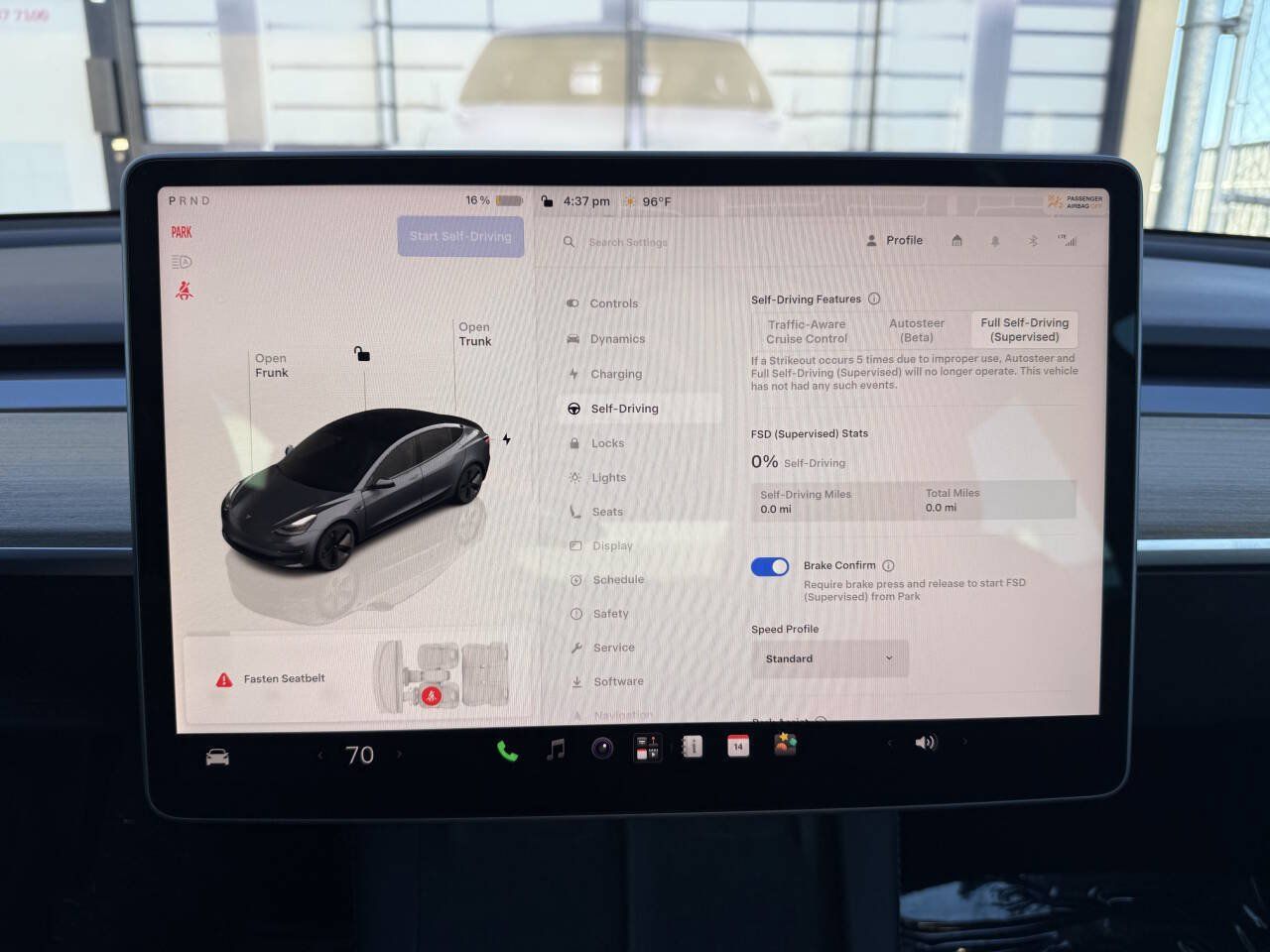 Used 2022 Tesla Model 3 Long Range AWD/4WD image 15