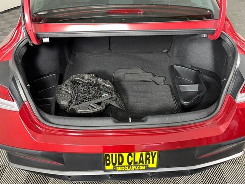 Used 2024 Hyundai Elantra SEL w/ Convenience Package image 20