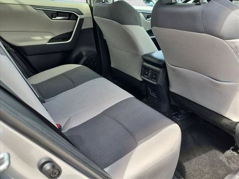 Used 2024 Toyota RAV4 XLE FWD image 14