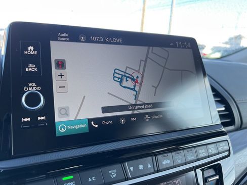 Used 2025 Honda Odyssey Elite image 14