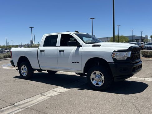 Used 2022 RAM 2500 Tradesman AWD/4WD image 7