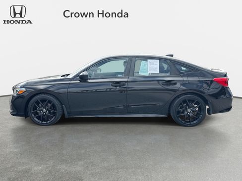 Used 2023 Honda Civic Sport image 3