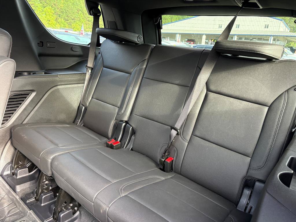Used 2025 Chevrolet Tahoe Z71 w/ Comfort Package AWD/4WD image 21