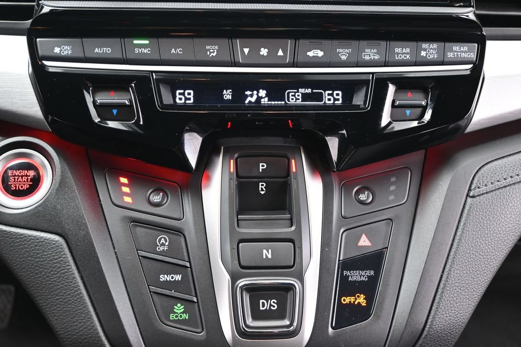 Used 2025 Honda Odyssey Sport-L image 17