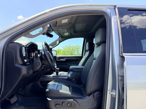 Certified 2025 Chevrolet Silverado 1500 LTZ AWD/4WD image 7