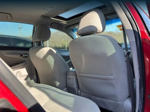 Used 2011 Toyota Corolla LE w/ Premium Pkg image 8