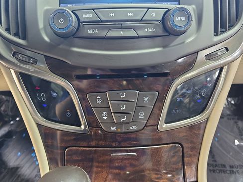 Used 2015 Buick LaCrosse Leather w/ Experience Buick Package AWD/4WD image 20