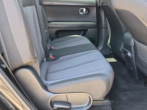 Used 2024 Hyundai Ioniq 5 SE RWD image 7
