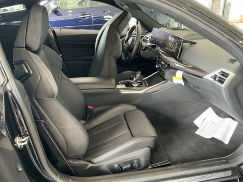 Used 2025 BMW M4 xDrive Competition AWD/4WD image 19