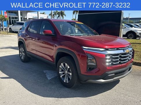 Used 2026 Chevrolet Equinox LT w/ Safety and Technology Package FWD image 4