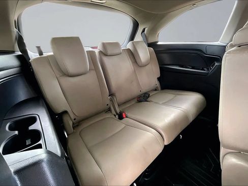 Used 2024 Honda Odyssey EX image 23