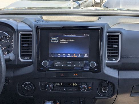 Used 2023 Nissan Frontier SV w/ SV Convenience Package image 14