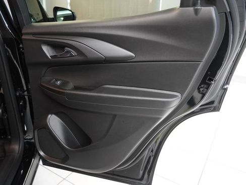 Used 2023 Chevrolet TrailBlazer LT w/ Convenience Package FWD image 28
