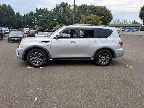 Used 2017 Nissan Armada SL AWD/4WD image 8