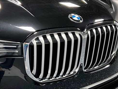 Used 2022 BMW X7 xDrive40i w/ Executive Package AWD/4WD image 31