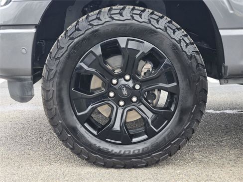 Certified 2023 Ford F150 Platinum w/ Equipment Group 701A High AWD/4WD image 11