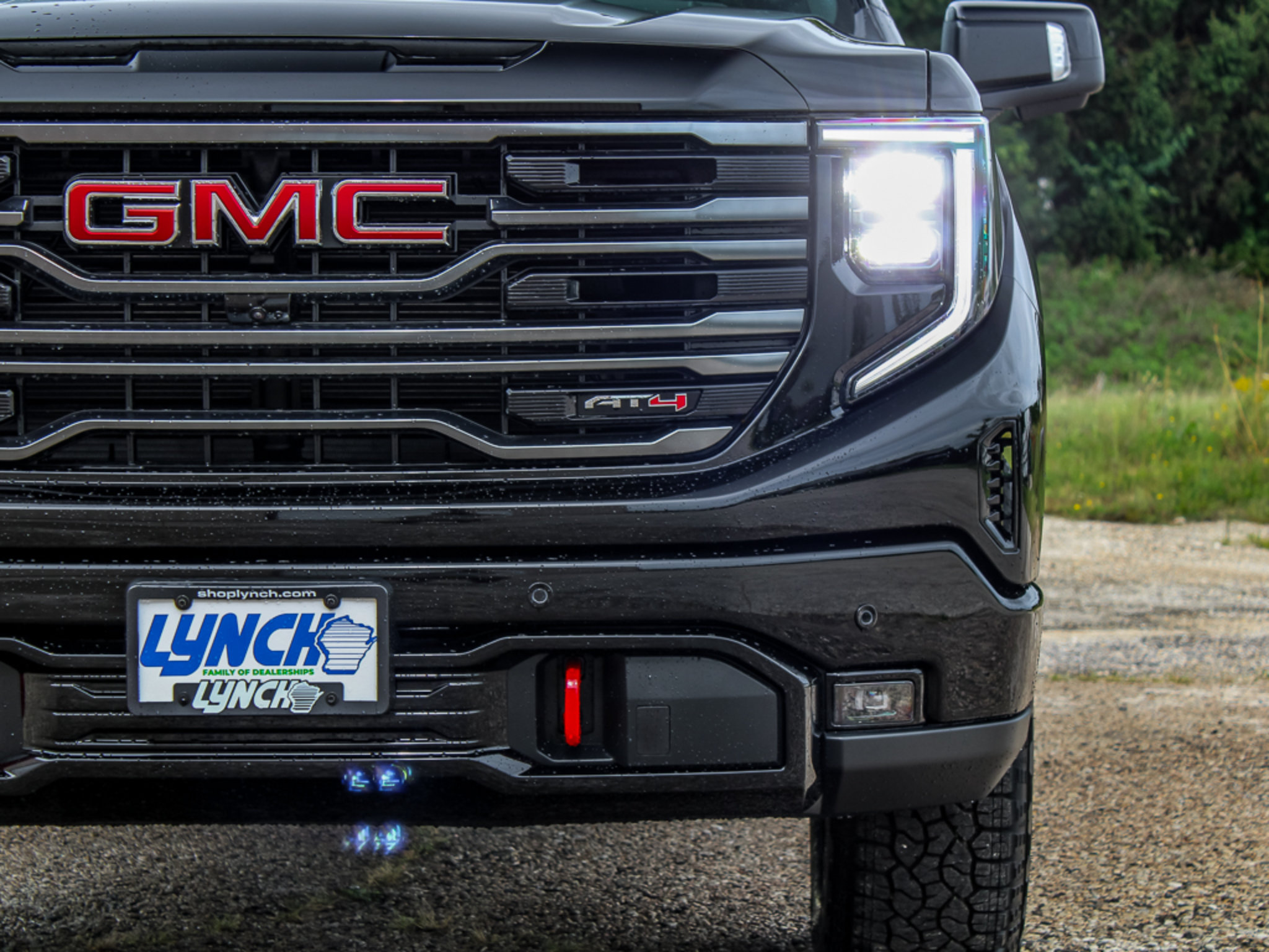 New 2026 GMC Sierra 1500 AT4 w/ Technology Package AWD/4WD image 14
