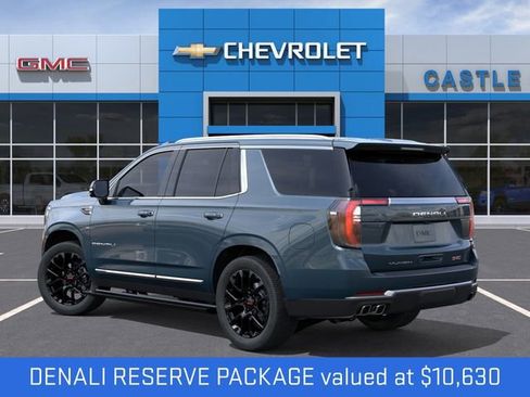 New 2026 GMC Yukon Denali w/ Denali Reserve Package AWD/4WD image 3
