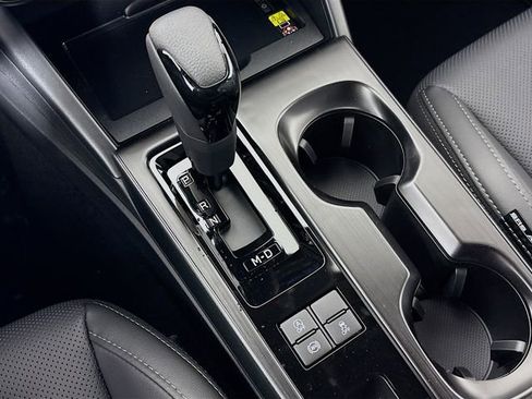 New 2026 Subaru Outback Limited image 17