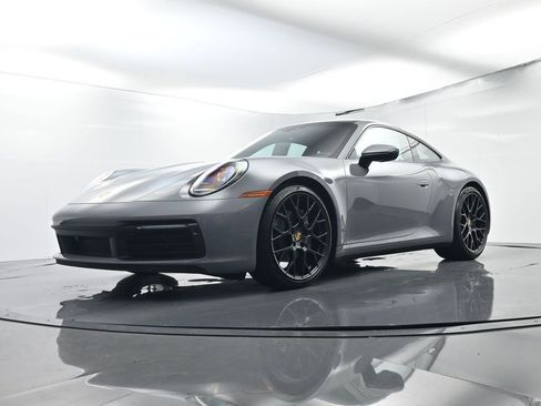 Certified 2024 Porsche 911 Carrera image 43