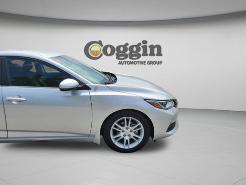 Used 2020 Nissan Sentra S FWD image 32