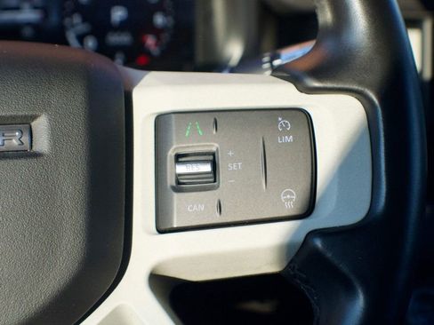 Used 2021 Land Rover Defender 90 S image 24