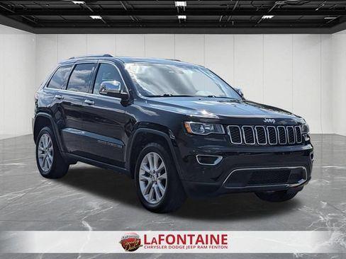 Used 2017 Jeep Grand Cherokee Limited AWD/4WD image 7