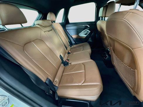 Used 2021 Audi Q3 2.0T Premium image 25