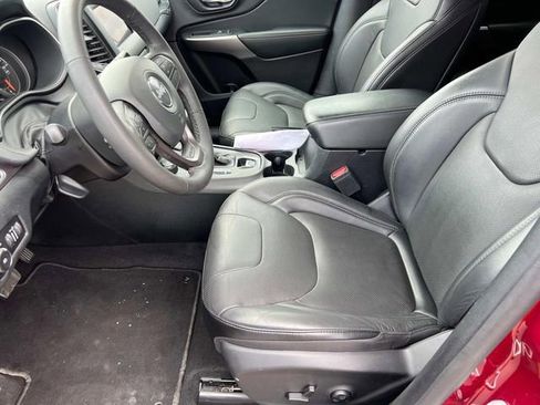 Used 2021 Jeep Cherokee Latitude Lux image 14