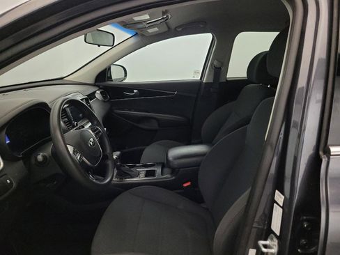 Used 2019 Kia Sorento AWD image 17
