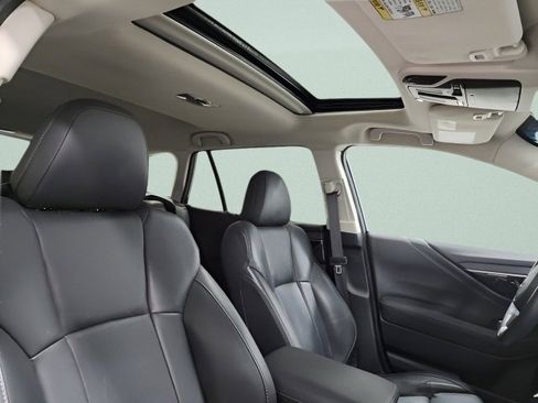 Used 2020 Subaru Outback Limited w/ Popular Package #2 image 9