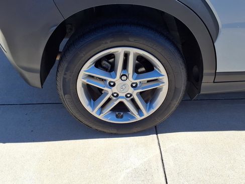 Used 2021 Hyundai Kona SE image 26