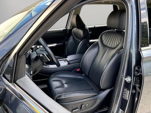 Used 2024 Hyundai Palisade Limited AWD/4WD image 23