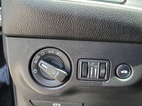 Used 2022 Dodge Challenger R/T Scat Pack RWD image 22