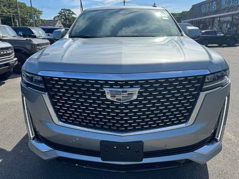 Used 2024 Cadillac Escalade Premium Luxury w/ Performance Package AWD/4WD image 2
