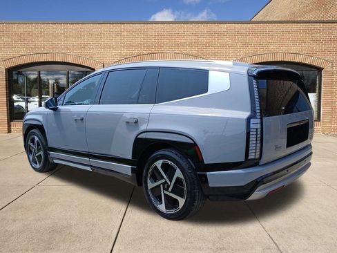 New 2026 Hyundai Ioniq 9 Limited image 6