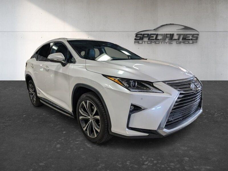 Used 2018 Lexus RX 450h AWD w/ Premium Package image 1