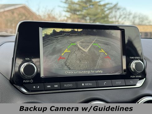 Used 2022 Nissan Sentra S image 9