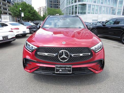 Used 2026 Mercedes-Benz GLC 350e 4MATIC image 6