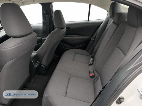 Used 2025 Toyota Corolla LE w/ Convenience Package FWD image 12