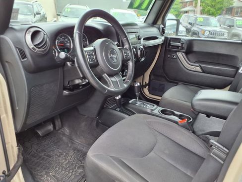 Certified 2017 Jeep Wrangler Unlimited Sport AWD/4WD image 12